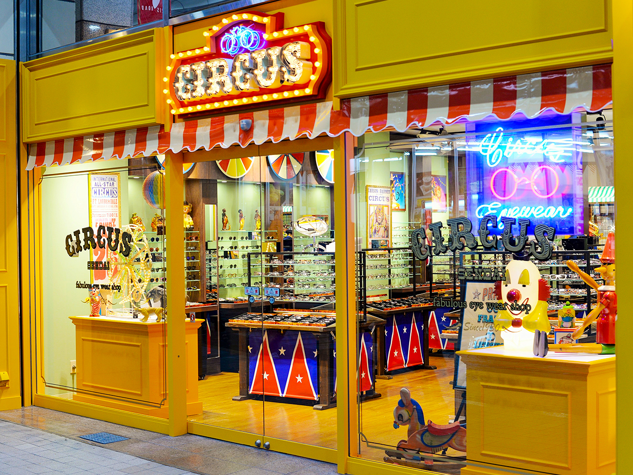 Circus クリスロード店 メガネ サングラスのアイウェアショップ Circus サーカス